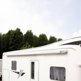 Zabezpieczenie rynny przed kapaniem