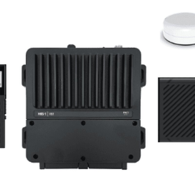System VHF/AIS B&G V100-B z modułem GPS-500 do jachtów