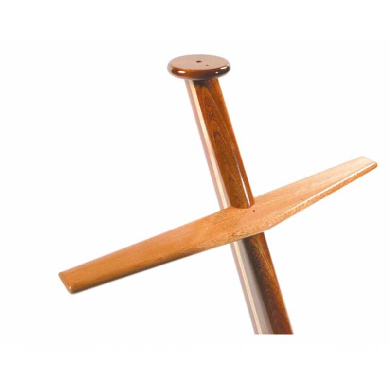 Maszt drewniany o wysokości 1750 mm i podstawie 50 mm
